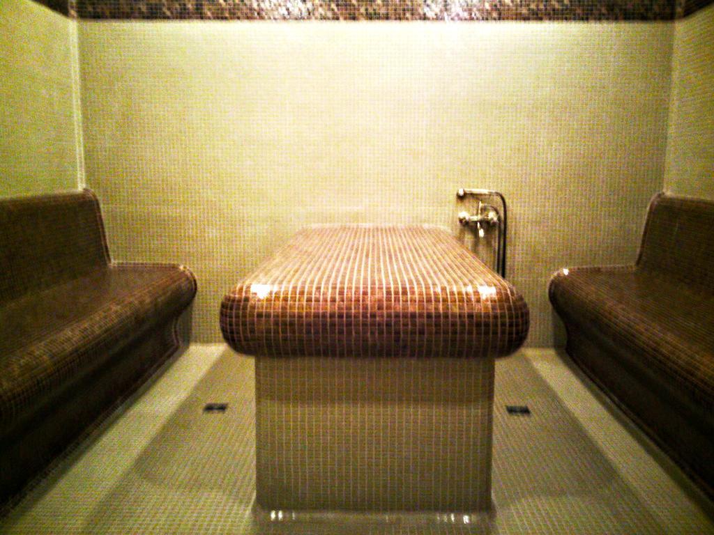 Incanto Family Hotel Sevlievo Exteriér fotografie