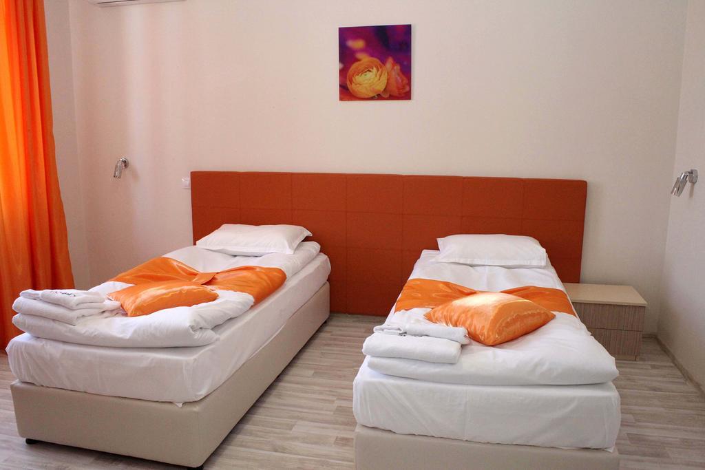Incanto Family Hotel Sevlievo Exteriér fotografie