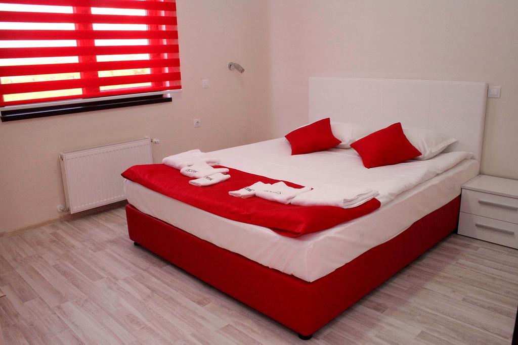 Incanto Family Hotel Sevlievo Pokoj fotografie